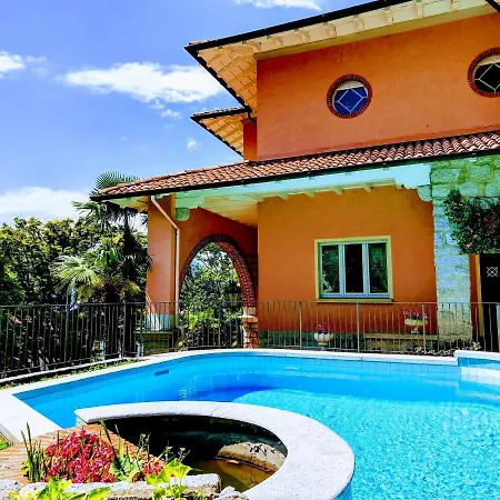 Andrea On The Majestic Lake Maggiore Villa *
