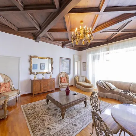 Villa Andrea On The Majestic Lake Maggiore *