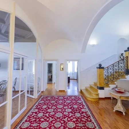 Villa Andrea On The Majestic Lake Maggiore